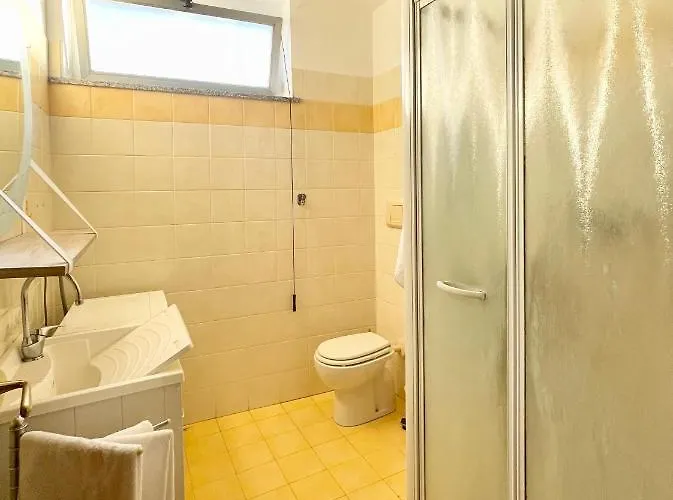 4th Floor Stanze Con Bagno Privato In Condiviso تورينو